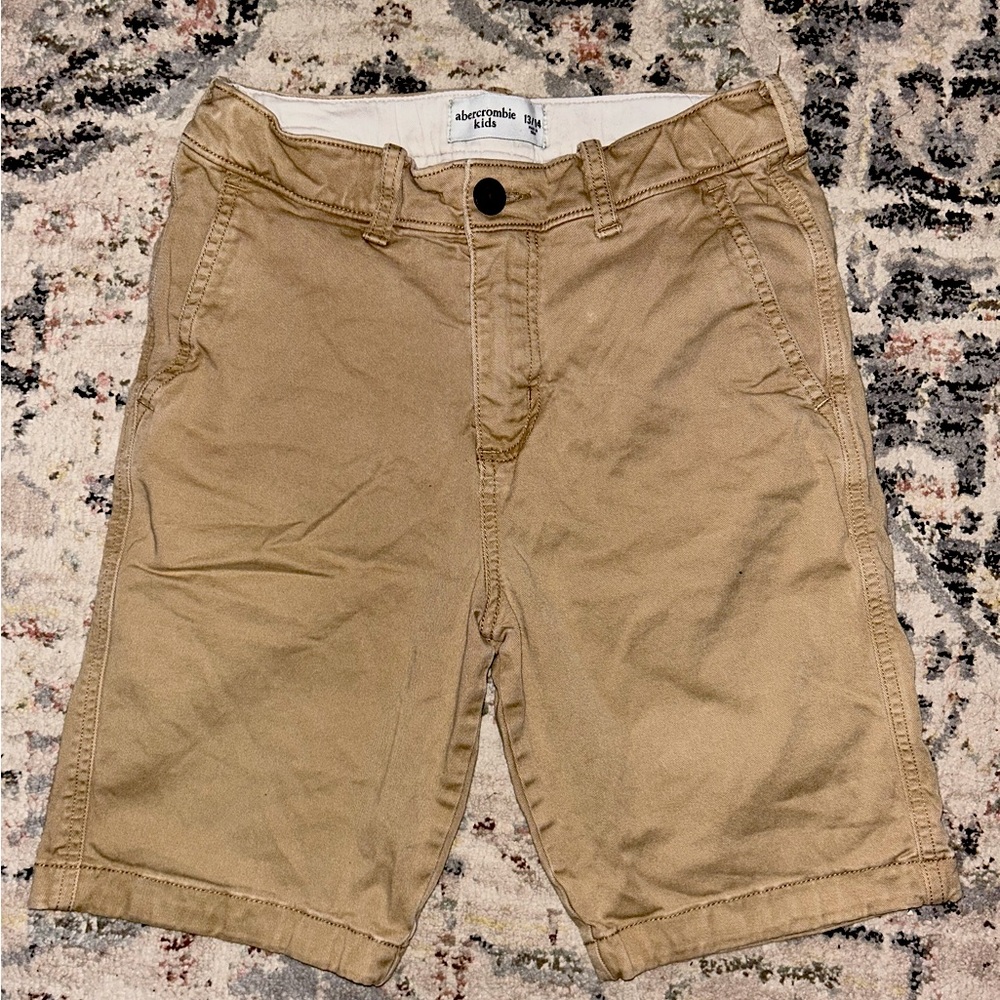 Abercrombie Kids Khaki Shorts! Boys Size 13/14